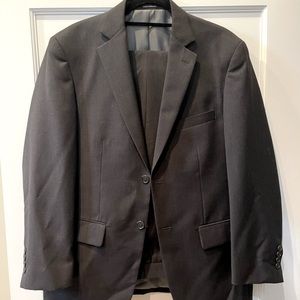 Mens Tailored Slim Charcoal Suit - Pants Included
